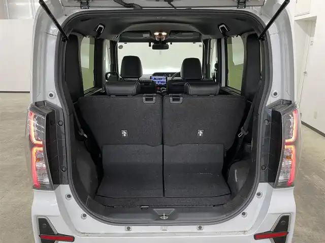 ダイハツ タント カスタム X スタイルセレクション 長崎県 2021(令3)年 2.5万km ブラックマイカメタリック/シャイニングホワイトパール 純正8インチSDナビ　（NSZN‐Y71DS）/・フルセグTV　CD/DVD/SD/Bluetooth/スマートアシスト/・衝突警報機能/・衝突回避支援ブレーキ機能/・ブレーキ制御付誤発進抑制機能/・車線逸脱警報機能/・路側逸脱警報機能/・ふらつき警報/・オートハイビーム/トラクションコントロール/ビークルスタビリティコントロール/バックカメラ/全方位カメラ/コーナーセンサー/両側パワースライドドア/純正ドライブレコーダー/ETC/シートヒーター（D・N席）/アイドリングストップ/プッシュスタート/ステアリングスイッチ/純正フロアマット/純正14インチAW/純正ドアバイザー/取扱説明書/保証書/