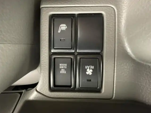 スズキ エブリイ ジョイン ターボ 滋賀県 2025(令7)年 0.6万km モスグレーメタリック 禁煙車/４WD/ターボ/両側パワースライドドア/オートエアコン/LEDヘッドライト/スマートキー