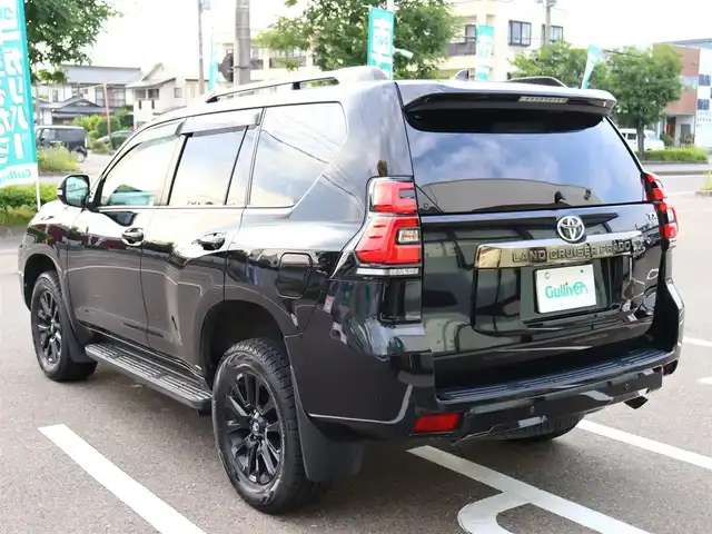 トヨタ ランドクルーザー プラド TX-L 70thアニバーサリーLTD 福島県 2021(令3)年 4.2万km アティチュードブラックマイカ  ワ ン オ ー ナ ー/ サ ン ル ー フ/ 純 正ディスプレイオーディオ(メーカーOP)/ 純 正 全 方 位 カ メ ラ/ ブ ラ ウ ン 革 シ ー ト / 前 左 右 パ ワ ー シ ー ト/ 前 左 右 シートヒーター・エアシート/ 2.0 E T C/ ス マ ー ト キ ー/ 寒 冷 地 仕 様/ ル ー フ レ ー ル/ 純 正 １ ８ イ ン チ ア ル ミ ホ イ ル/ 純 正 L E D ヘ ッ ド ラ イ ト/ 純 正 フ ォ グ ラ ン プ/ 新 車 保 証 書/ 取 扱 説 明 書/ 点 検 記 録 簿 有/　（R4・R5・R6）