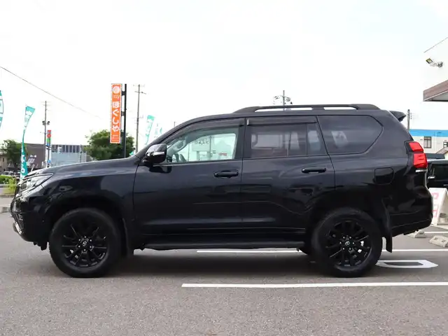 トヨタ ランドクルーザー プラド TX-L 70thアニバーサリーLTD 福島県 2021(令3)年 4.2万km アティチュードブラックマイカ  ワ ン オ ー ナ ー/ サ ン ル ー フ/ 純 正ディスプレイオーディオ(メーカーOP)/ 純 正 全 方 位 カ メ ラ/ ブ ラ ウ ン 革 シ ー ト / 前 左 右 パ ワ ー シ ー ト/ 前 左 右 シートヒーター・エアシート/ 2.0 E T C/ ス マ ー ト キ ー/ 寒 冷 地 仕 様/ ル ー フ レ ー ル/ 純 正 １ ８ イ ン チ ア ル ミ ホ イ ル/ 純 正 L E D ヘ ッ ド ラ イ ト/ 純 正 フ ォ グ ラ ン プ/ 新 車 保 証 書/ 取 扱 説 明 書/ 点 検 記 録 簿 有/　（R4・R5・R6）