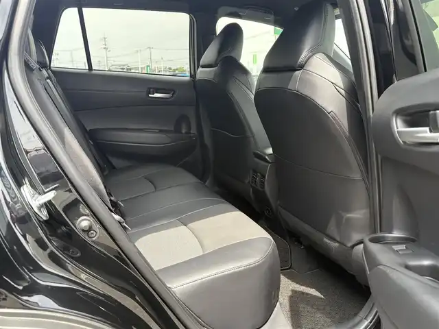 トヨタ カローラ クロス Z 徳島県 2023(令5)年 2.2万km アティチュードブラックマイカ 純正ナビ/(AM.FM.BT.Miracast.CarPlay.Android Auto)/電動リアゲート/トヨタセーフティセンス/全周囲カメラ/電動パーキング/オートホールド/ハーフレザーシート/前席シートヒーター/ＥＴＣ２．０/ＬＥＤヘッドライト/パワーシート/純正フロアマット