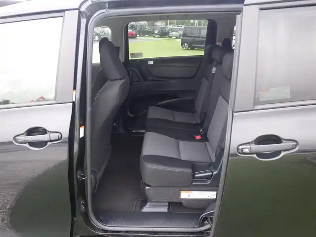 トヨタ シエンタ G セーフティエディション 千葉県 2021(令3)年 4.7万km ブラックマイカ Toyota Safety Sense/・プリクラッシュセーフティ/・レーンディパーチャーアラート/・オートハイビーム/両側パワースライドドア/前席シートヒーター/純正SDナビ/【Bluetooth接続】/フロント/サイド/バックカメラ/ドライブレコーダー/革巻きステアリング/ステアリングヒーター/ETC/LEDヘッドライト/ウインカーミラー/クリアランスソナー/スマートキー