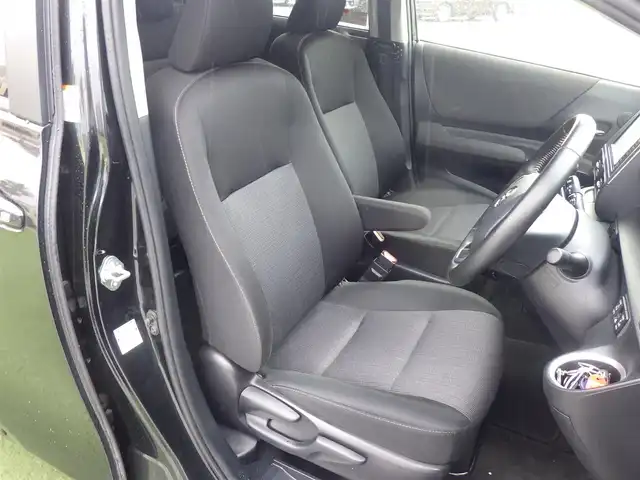 トヨタ シエンタ G セーフティエディション 千葉県 2021(令3)年 4.7万km ブラックマイカ Toyota Safety Sense/・プリクラッシュセーフティ/・レーンディパーチャーアラート/・オートハイビーム/両側パワースライドドア/前席シートヒーター/純正SDナビ/【Bluetooth接続】/フロント/サイド/バックカメラ/ドライブレコーダー/革巻きステアリング/ステアリングヒーター/ETC/LEDヘッドライト/ウインカーミラー/クリアランスソナー/スマートキー