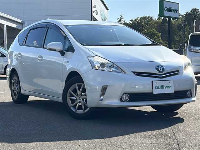 トヨタ プリウス α S チューンブラック 石川県 2014(平26)年 8万km ホワイトパールクリスタルシャイン 純正SDナビ/・フルセグTV/・CD/DVD/BT/・DS/SD/AM.FM/バックカメラ/ビルトインETC/前後ドライブレコーダー/革巻きステアリング/ステアリングスイッチ/スマートキー/・プッシュスタート/・スペアキー/純正16インチAW(ホイールキャップ付き)/純正フロアマット/純正ドアバイザー/オートライト/フォグランプ/横滑り防止システム/電動格納ウィンカーミラー