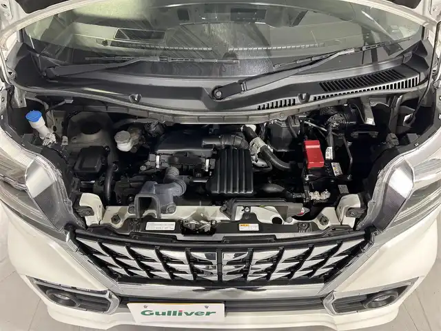 スズキ スペーシア カスタム HYBRID XS 佐賀県 2022(令4)年 1.6万km ピュアホワイトP 純正８インチナビ/ＡＭ/ＦＭ/CD/DVD/Bluetooth/フルセグTV/全方位カメラ/クルーズコントロール(追従あり)/衝突被害軽減システム/レーンアシスト/ハーフレザーシート/シートヒーター/ETC/LEDヘッドライト/フォグランプ/オートエアコン/リアサーキュレーター/盗難防止装置/横滑り防止装置/車線逸脱警報/オートライト/スマートキー/プッシュスタート/フロアマット/純正15インチアルミホイール/ステアリングスイッチ/電動格納ミラー/コーナーセンサー