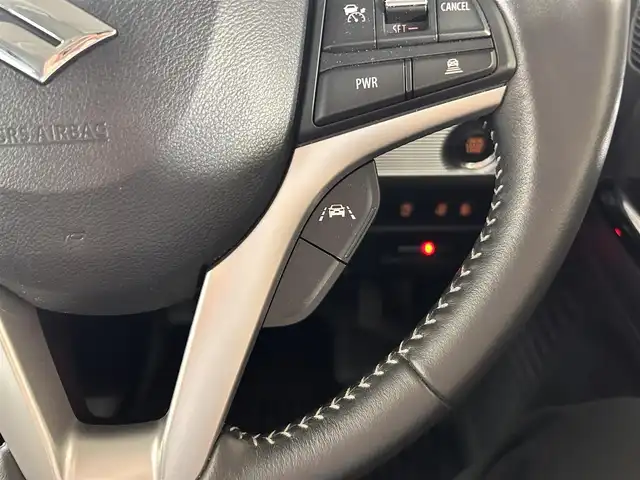 スズキ スペーシア カスタム HYBRID XS 佐賀県 2022(令4)年 1.6万km ピュアホワイトP 純正８インチナビ/ＡＭ/ＦＭ/CD/DVD/Bluetooth/フルセグTV/全方位カメラ/クルーズコントロール(追従あり)/衝突被害軽減システム/レーンアシスト/ハーフレザーシート/シートヒーター/ETC/LEDヘッドライト/フォグランプ/オートエアコン/リアサーキュレーター/盗難防止装置/横滑り防止装置/車線逸脱警報/オートライト/スマートキー/プッシュスタート/フロアマット/純正15インチアルミホイール/ステアリングスイッチ/電動格納ミラー/コーナーセンサー