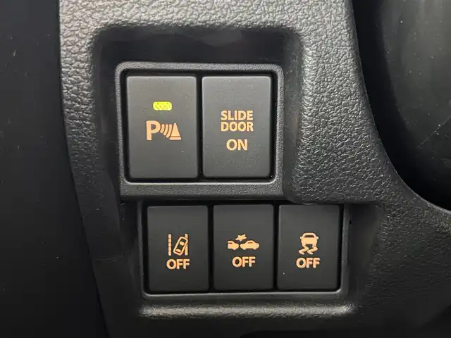 スズキ スペーシア カスタム HYBRID XS 佐賀県 2022(令4)年 1.6万km ピュアホワイトP 純正８インチナビ/ＡＭ/ＦＭ/CD/DVD/Bluetooth/フルセグTV/全方位カメラ/クルーズコントロール(追従あり)/衝突被害軽減システム/レーンアシスト/ハーフレザーシート/シートヒーター/ETC/LEDヘッドライト/フォグランプ/オートエアコン/リアサーキュレーター/盗難防止装置/横滑り防止装置/車線逸脱警報/オートライト/スマートキー/プッシュスタート/フロアマット/純正15インチアルミホイール/ステアリングスイッチ/電動格納ミラー/コーナーセンサー