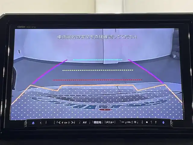 スズキ ジムニー シエラ JC 愛知県 2023(令5)年 0.7万km キネティックイエロー ５Ｆ　/純正９インチＳＤナビ　/（Bluetooth/フルセグTV/SD/CD・DVD再生/iPod)/スズキセーフティサポート　/　　-衝突軽減ブレーキ（デュアルブレーキサポート）/　　-車線逸脱警報/　　-先行車発進お知らせ/　　-標識認識機能/ビルトインＥＴＣ　/シートヒーター　/バックカメラ/クルーズコントロール　/ドライブレコーダー　/純正フロアマット