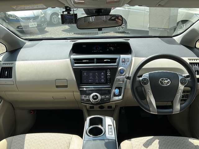トヨタ プリウス α S 兵庫県 2018(平30)年 1.7万km ダークブルーマイカ ワンオーナー/純正SDナビ　Alpine/Bluetooth・AM/FM・HDMI・CD・DVD/フルセグTV(走行中視聴可能)/バックカメラ/ドライブレコーダー/ビルトインETC/アンチロック・ブレーキ・システム/衝突被害軽減システム/横滑り防止装置/盗難防止装置/レーンキープアシスト/アダプティブクルーズコントロール/アイドリングストップ/オートライト/オートマチックハイビーム/エアバッグ(W+サイド)/カーテンエアバッグ/LEDヘッドライト/純正フロアマット/スペアキー×1/取扱説明書/保証書/記録簿