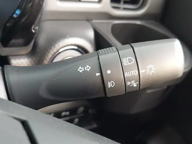 スズキ ハスラー HYBRID X 東京都 2025(令7)年 0.1千km クールカーキパールメタリック/ソフトベージュメタリック スズキセーフティサポート/・デュアルカメラブレーキサポート/・誤発進抑制機能/・車線逸脱抑制機能/・車線逸脱警報機能/・ふらつき警報機能/・先行車発進お知らせ機能/・アダプティブクルーズコントロール/・ハイビームアシスト/・標識認識機能/・後退時ブレーキサポート/・後方誤発進抑制機能/純正9インチメモリーナビ/・地デジTV/・DVD/CD/・スマートフォン連携機能/・USBソケット/・全方位モニター用カメラ/LEDヘッドランプ/SRSサイドエアバッグ/カーテンエアバッグ/リヤパーキングセンサー（後方誤発進抑制機能付）/運転席助手席シートヒーター