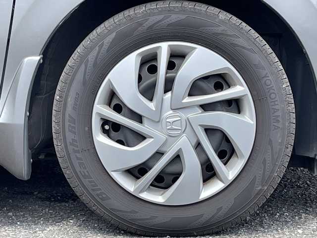 ホンダ フリード＋ G ホンダセンシング 大分県 2020(令2)年 3万km スーパープラチナグレーメタリック ワンオーナー/禁煙車/両側パワースライドドア/純正メモリーナビ/フルセグ/DVD/Bluetooth/バックカメラ/アダプティブクルーズコントロール/レーンキープアシスト/ビルトインETC/純正LEDヘッドライト/オートライトコントロール/スマートキー/エンジンプッシュスタート /リアソナー/アイドリングストップ
