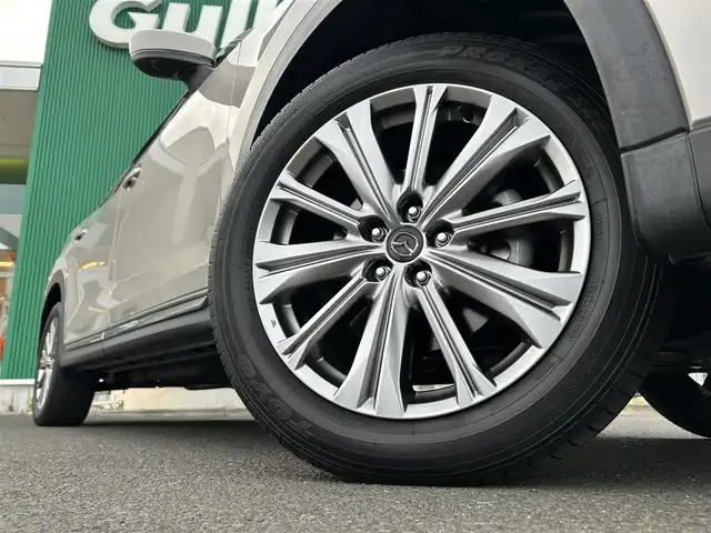 マツダ ＣＸ－８ XD エクスクルーシブモード 宮城県 2021(令3)年 3.8万km プラチナクォーツメタリック BOSEサウンド/ハンズフリーパワーバックドア/ターボ/ルーフレール/♪i-ACTIVSENSE/ ・スマートシティブレーキサポート(SCBS)/ ・車線逸脱警報システム/ ・レーンキープアシストシステム(LAS)/ ・ブラインドスポットモニタリング(BSM)/ ・ハイビームコントロールシステム(HBC)/ ・マツダレーダークルーズコントロール(MRCC)/♪マツダコネクト10.25インチセンターディスプレイ/ ・フルセグ・USB/ ・Bluetoothオーディオ/♪360度ビューモニター/♪フリップダウンモニター(DVD再生機能付き）/♪ヘッドアップディスプレイ/♪茶革シート/♪全席パワーシート(D席メモリ付き)/♪全席シートヒーター/エアシート/♪スマートキー×2/♪プッシュスタート/♪オートブレーキホールド/♪LEDヘッドライト/♪LEDフォグライト/♪オートライト/♪純正19インチAW/♪革巻ステアリング/♪ステアリングヒーター/♪ステアリングスイッチ/♪ドライブレコーダー(前後)/♪コーナーセンサー/♪フロアマット/♪ドアバイザー/♪プライバシーガラス/♪ETC/♪サイド/カーテンエアバック