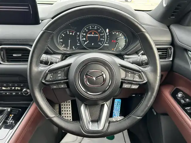 マツダ ＣＸ－８ XD エクスクルーシブモード 宮城県 2021(令3)年 3.8万km プラチナクォーツメタリック BOSEサウンド/ハンズフリーパワーバックドア/ターボ/ルーフレール/♪i-ACTIVSENSE/ ・スマートシティブレーキサポート(SCBS)/ ・車線逸脱警報システム/ ・レーンキープアシストシステム(LAS)/ ・ブラインドスポットモニタリング(BSM)/ ・ハイビームコントロールシステム(HBC)/ ・マツダレーダークルーズコントロール(MRCC)/♪マツダコネクト10.25インチセンターディスプレイ/ ・フルセグ・USB/ ・Bluetoothオーディオ/♪360度ビューモニター/♪フリップダウンモニター(DVD再生機能付き）/♪ヘッドアップディスプレイ/♪茶革シート/♪全席パワーシート(D席メモリ付き)/♪全席シートヒーター/エアシート/♪スマートキー×2/♪プッシュスタート/♪オートブレーキホールド/♪LEDヘッドライト/♪LEDフォグライト/♪オートライト/♪純正19インチAW/♪革巻ステアリング/♪ステアリングヒーター/♪ステアリングスイッチ/♪ドライブレコーダー(前後)/♪コーナーセンサー/♪フロアマット/♪ドアバイザー/♪プライバシーガラス/♪ETC/♪サイド/カーテンエアバック