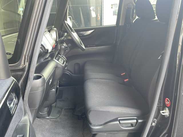 ホンダ Ｎ ＢＯＸ カスタム G SSパッケージ 熊本県 2017(平29)年 7.4万km クリスタルブラックパール (株)IDOMが運営する【じしゃロン熊本店】の自社ローン専用車両になりますこちらは現金またはオートローンご利用時の価格です。自社ローンご希望の方は別途その旨お申付け下さい/純正ナビ（フルセグＴＶ　ＣＤ　ＢＴ）　/バックカメラ　/両側パワースライドドア　/ビルトインＥＴＣ　/プッシュスタート　/スマートキー　/シートヒーター　/Ｗ＋サイドエアバッグ