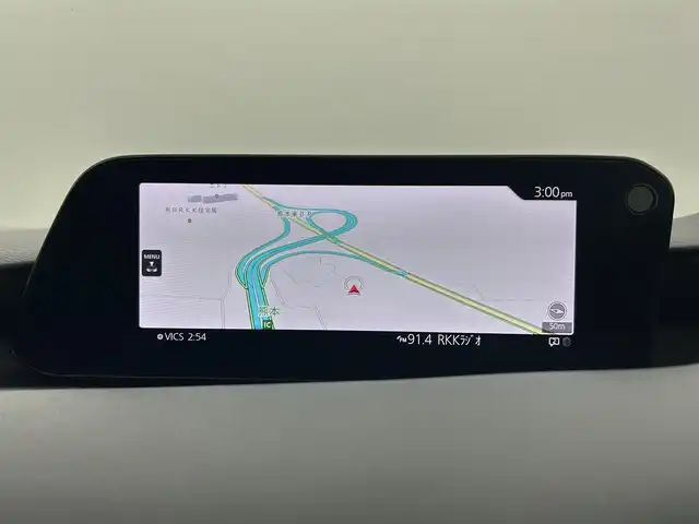 マツダ マツダ３ファストバック 15S ブラックトーンED 熊本県 2023(令5)年 1.9万km スノーフレイクホワイトパールマイカ 純正ナビ（ＣＤ・ＤＶＤ・フルセグ・ＢＴ・ＳＤ・ＵＳＢ）/全周囲カメラ　/ＥＴＣ　/前後クリアランスソナー　/レーダークルーズコントロール　/横滑り防止/アイドリングストップ/オートライト　/ＬＥＤヘッドライト　/社外フロアマット　/保証書　/取扱説明書