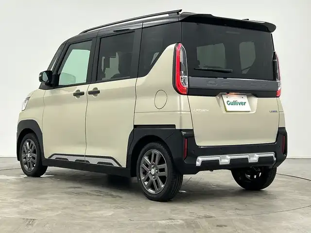 三菱 デリカミニ T プレミアム 三重県 2025(令7)年 0.1千km アイボリー /届出済未使用車//純正9インチナビ//全方位カメラ//マイパイロット//両側パワースライドドア//前席シートヒーター//ステアリングヒーター//レーダークルーズコントロール//レーンキープアシスト//デジタルインナーミラー//ステアリングスイッチ//ダウンヒルコントロール//スマートキー