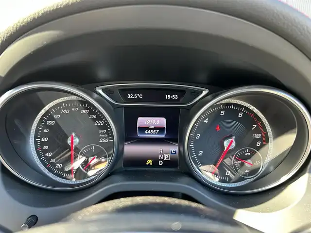 メルセデス・ベンツ ＣＬＡ２５０ Sブレイク　シュポルト4MATIC 道東・釧路十勝 2018(平30)年 4.5万km コスモスブラック パノラミックスライディングルーフ/harman/kardonサウンド/レーダーセーフティパッケージ/　ブラインドスポットアシスト/　ディスタンスパイロット・ディストロニック/　レーンキーピングアシスト/ベーシックパッケージ/　メモリ付きフルパワーシート/　リバースポジション機能付ドアミラー/　後席アームレスト/　トランクスルー機能/純正HDDナビ/　CD/DVD/SD/BT/フルセグ/バックモニター/ETC/前後ドライブレコーダー/衝突軽減ブレーキ/レザーシート/フロントシートヒーティング/前席パワーシート/純正18インチAW/純正フロアマット/LEDヘッドライト