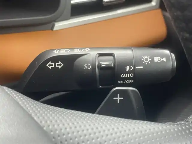 三菱 アウトランダー ＰＨＥＶ P 埼玉県 2022(令4)年 3万km レッドダイヤモンド サンルーフ　/純正９インチナビ　/マルチアラウンドモニター　/ＢＳＩ　/ＨＵＤ　/黒レザー　/ＢＯＳＥサウンド　/マイパイロット　/ミラー型ドラレコ　/ＥＴＣ２．０　/メモリシート　/ワイヤレス充電　/ステアリングヒーター