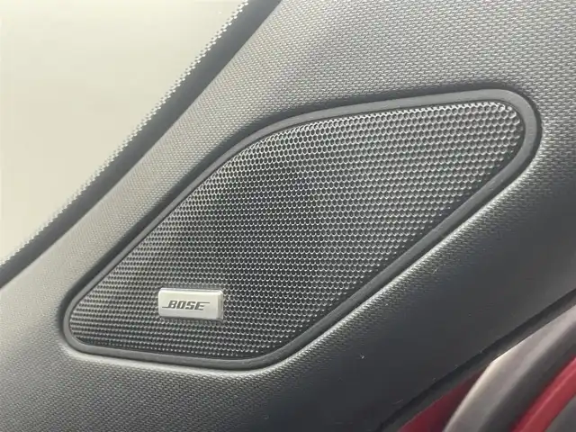 三菱 アウトランダー ＰＨＥＶ P 埼玉県 2022(令4)年 3万km レッドダイヤモンド サンルーフ　/純正９インチナビ　/マルチアラウンドモニター　/ＢＳＩ　/ＨＵＤ　/黒レザー　/ＢＯＳＥサウンド　/マイパイロット　/ミラー型ドラレコ　/ＥＴＣ２．０　/メモリシート　/ワイヤレス充電　/ステアリングヒーター