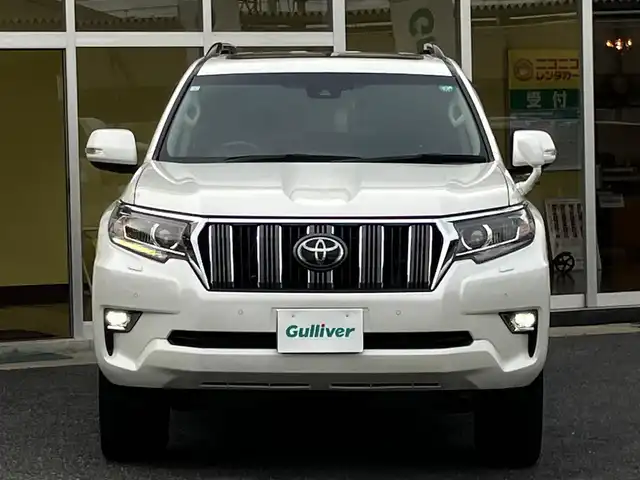 トヨタ ランドクルーザー プラド TX Lパッケージ 山口県 2021(令3)年 3.9万km ホワイトパールクリスタルシャイン 純正ナビ＆フルセグTV＆バックカメラ/黒レザーシート/フロントパワーシート/シートヒーター＆エアシート/サンルーフ/ルーフレール/純正19インチアルミホイール/レーダークルーズコントロール/LEDオートライト＆オートハイビーム/LED純正フォグ/純正フロアマット/ドアバイザー/プリクラッシュセーフティ/レーンキープアシスト/ウッドコンビステアリング