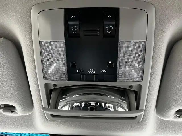 トヨタ ランドクルーザー プラド TX Lパッケージ 山口県 2021(令3)年 3.9万km ホワイトパールクリスタルシャイン 純正ナビ＆フルセグTV＆バックカメラ/黒レザーシート/フロントパワーシート/シートヒーター＆エアシート/サンルーフ/ルーフレール/純正19インチアルミホイール/レーダークルーズコントロール/LEDオートライト＆オートハイビーム/LED純正フォグ/純正フロアマット/ドアバイザー/プリクラッシュセーフティ/レーンキープアシスト/ウッドコンビステアリング