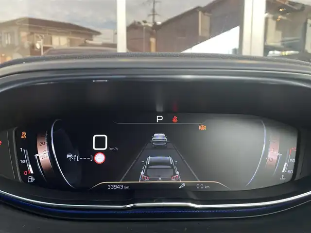 プジョー ３００８ GTライン ブルー HDi 香川県 2020(令2)年 3.4万km パール アクティブセーフティブレーキ/インテルジェントハイビーム/レーンキープアシスト/ブラインドスポットモニター/純正ナビ/地デジ/BT/AppleCarPlay/ワイヤレス充電/ハーフレザーシート/シートヒーター/コーナーセンサー/ACC/パワーバックドア/スマートキー/パドルシフト/バックサイドカメラ/純正18インチアルミ
