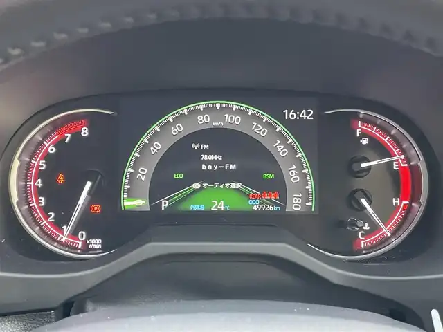 トヨタ ＲＡＶ４ 東京都 2021(令3)年 5万km グレーメタリック パノラミックビューモニター　/純正９インチＤＡナビ　/・Ｂｌｕｅｔｏｏｔｈ　/クリアランスソナー　/ブラインドスポットモニター　/プリクラッシュセーフティ　/レーンキープアシスト　/パーキングサポートブレーキ/オールテレインタイヤ/ブリッジ型ルーフレール/合成皮革シート(OFFROAD パッケージ専用)