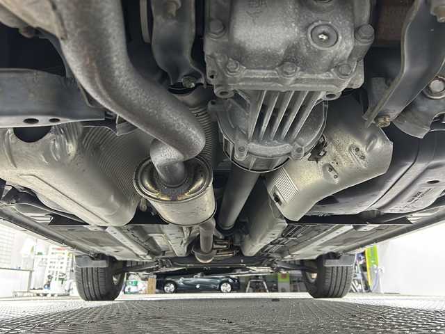 日産 エクストレイル 20X エマージェンシーブレーキ 沖縄県 2014(平26)年 13.3万km ダイヤモンドブラック 禁煙車　/純正７インチナビ/（ＢＴ，フルセグ，ＣＤ／ＤＶＤ，ラジオ）　/アラウンドビューモニター　/４ＷＤ　/コーナーセンサー　/ハーフレザーシート　/クルーズコントロール　/ビルトインＥＴＣ　/前後ドライブレコーダー　/前席シートヒーター/ヒーテッドドアミラー/ヒルディセントコントロール/純正フロアマット/純正ドアバイザー　/オートライト/革巻きステアリング/純正17インチアルミホイール