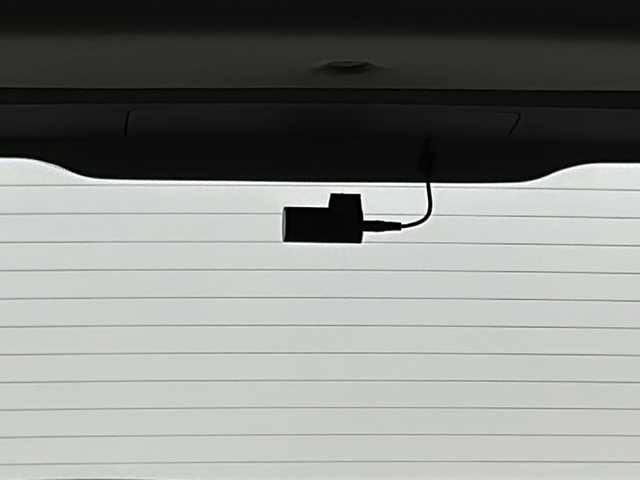 日産 エクストレイル 20X エマージェンシーブレーキ 沖縄県 2014(平26)年 13.3万km ダイヤモンドブラック 禁煙車　/純正７インチナビ/（ＢＴ，フルセグ，ＣＤ／ＤＶＤ，ラジオ）　/アラウンドビューモニター　/４ＷＤ　/コーナーセンサー　/ハーフレザーシート　/クルーズコントロール　/ビルトインＥＴＣ　/前後ドライブレコーダー　/前席シートヒーター/ヒーテッドドアミラー/ヒルディセントコントロール/純正フロアマット/純正ドアバイザー　/オートライト/革巻きステアリング/純正17インチアルミホイール