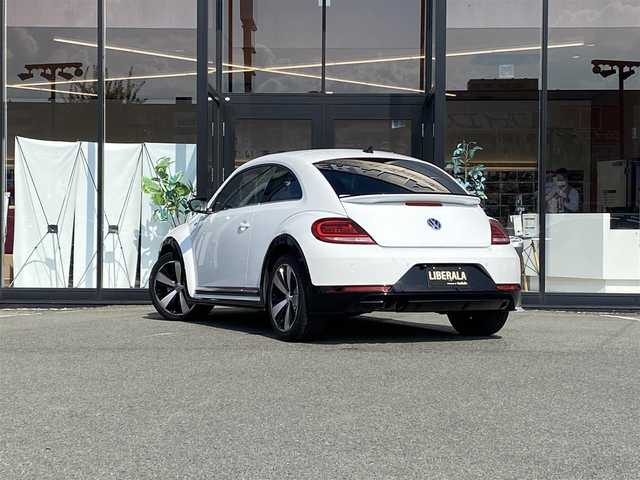 フォルクスワーゲン ザ・ビートル Rライン 福岡県 2018(平30)年 4.6万km 白 ・クルーズコントロール/・純正ナビ/BT/USB/ipod/・バックカメラ/・ドライブレコーダー/・フルセグ/・ETC/・純正18AW/・BLIS/・保証書/・取扱説明書