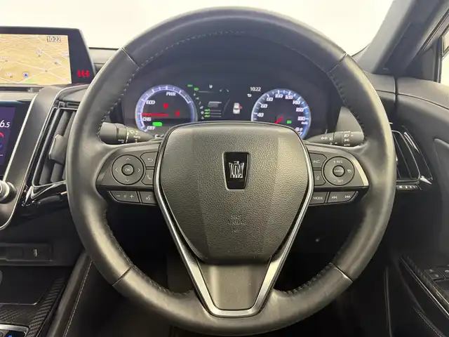 トヨタ クラウン ハイブリッド RS 愛知県 2019(令1)年 5万km ブラック トヨタセーフティーセンス/・衝突軽減/・プリクラッシュ/・ロードサイン/・オートハイビーム/レーダークルーズコントロール/サンルーフ/純正ディスプレイオーディオ/・ナビ/・フルセグTV/・Bluetooth/・ミラーキャスト/革巻きステアリング/ステアリングリモコン/レザーシート/ベンチレーション/エアシート/シートヒーター/ビルトインETC/AC１００V/自動防眩ミラー/HUD/純正AW/ディライト/LEDライト/シーケンシャルライト