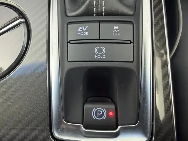 トヨタ クラウン ハイブリッド RS 愛知県 2019(令1)年 5万km ブラック トヨタセーフティーセンス/・衝突軽減/・プリクラッシュ/・ロードサイン/・オートハイビーム/レーダークルーズコントロール/サンルーフ/純正ディスプレイオーディオ/・ナビ/・フルセグTV/・Bluetooth/・ミラーキャスト/革巻きステアリング/ステアリングリモコン/レザーシート/ベンチレーション/エアシート/シートヒーター/ビルトインETC/AC１００V/自動防眩ミラー/HUD/純正AW/ディライト/LEDライト/シーケンシャルライト