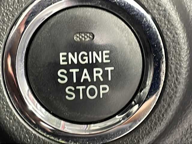 ダイハツ キャスト アクティバ GターボプライムコレSAⅢ 沖縄県 2018(平30)年 7.5万km ファイアークォーツレッドM 禁煙車　/県外仕入　/社外ナビ　/（フルセグ　Ｂｌｕｅｔｏｏｔｈ接続　ＣＤ　ＤＶＤ再生）/バックカメラ　/ステアリングリモコン　/ＥＴＣ　/衝突軽減システム　/後方コーナーセンサー　/ＬＥＤヘッドライト　/オートライト/オートマチックハイライト/スマートキー