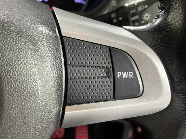 ダイハツ キャスト アクティバ GターボプライムコレSAⅢ 沖縄県 2018(平30)年 7.5万km ファイアークォーツレッドM 禁煙車　/県外仕入　/社外ナビ　/（フルセグ　Ｂｌｕｅｔｏｏｔｈ接続　ＣＤ　ＤＶＤ再生）/バックカメラ　/ステアリングリモコン　/ＥＴＣ　/衝突軽減システム　/後方コーナーセンサー　/ＬＥＤヘッドライト　/オートライト/オートマチックハイライト/スマートキー