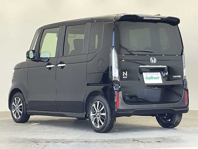 ホンダ Ｎ ＢＯＸ カスタム 栃木県 2025(令7)年 0.1千km クリスタルブラックパール 届出済み未使用車（7km）/ホンダセンシング/コーナーセンサー/片側パワースライドドア/前席シートヒーター/禁煙車/オートライト/LEDヘッドライト/横滑り防止装置/スマートキー/プッシュスタート/アイドリングストップ/ステアリングスイッチ/ウィンカーミラー/純正14インチアルミホイール