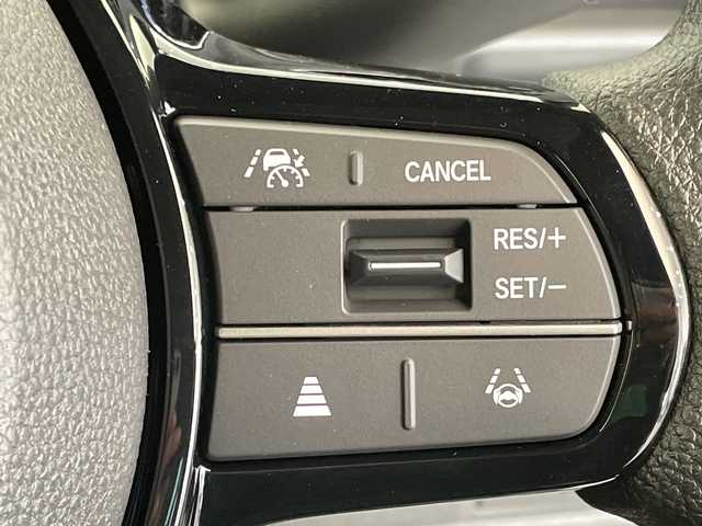 ホンダ Ｎ ＢＯＸ カスタム 栃木県 2025(令7)年 0.1千km クリスタルブラックパール 届出済み未使用車（7km）/ホンダセンシング/コーナーセンサー/片側パワースライドドア/前席シートヒーター/禁煙車/オートライト/LEDヘッドライト/横滑り防止装置/スマートキー/プッシュスタート/アイドリングストップ/ステアリングスイッチ/ウィンカーミラー/純正14インチアルミホイール