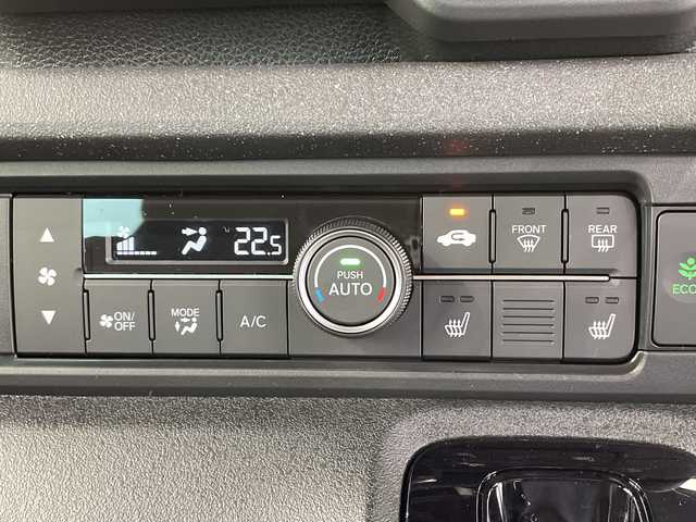 ホンダ Ｎ ＢＯＸ カスタム 栃木県 2025(令7)年 0.1千km クリスタルブラックパール 届出済み未使用車（7km）/ホンダセンシング/コーナーセンサー/片側パワースライドドア/前席シートヒーター/禁煙車/オートライト/LEDヘッドライト/横滑り防止装置/スマートキー/プッシュスタート/アイドリングストップ/ステアリングスイッチ/ウィンカーミラー/純正14インチアルミホイール