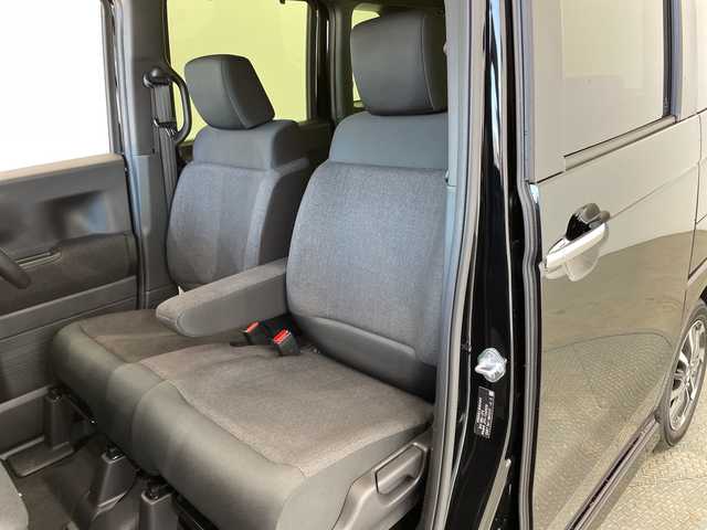 ホンダ Ｎ ＢＯＸ カスタム 栃木県 2025(令7)年 0.1千km クリスタルブラックパール 届出済み未使用車（7km）/ホンダセンシング/コーナーセンサー/片側パワースライドドア/前席シートヒーター/禁煙車/オートライト/LEDヘッドライト/横滑り防止装置/スマートキー/プッシュスタート/アイドリングストップ/ステアリングスイッチ/ウィンカーミラー/純正14インチアルミホイール