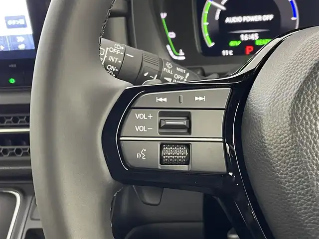 ホンダ ステップワゴン スパーダ eHEV 埼玉県 2025(令7)年 0.1千km プラチナホワイトパール 純正11.4インチナビ/ CD DVD フルセグTV Bluetooth/バックカメラ/ホンダセンシング/衝突軽減ブレーキ/アダプティブクルーズコントロール/レーンキープアシスト/ブラインドスポットモニター/両側パワースライドドア/シートヒーター/パドルシフト/LEDオートライト