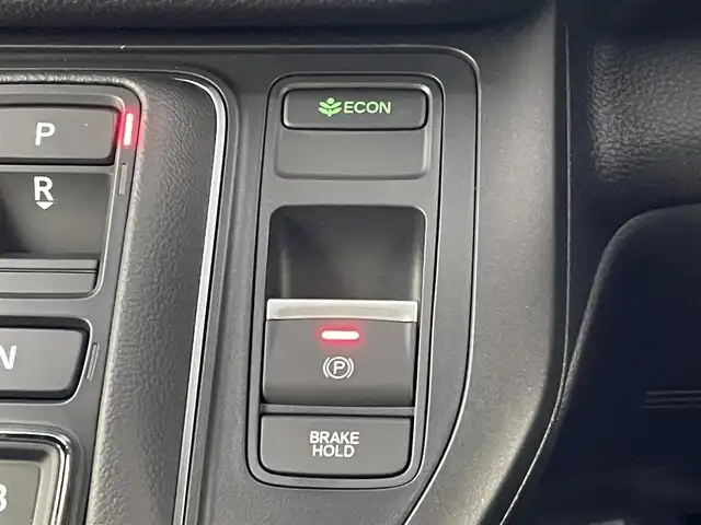 ホンダ ステップワゴン スパーダ eHEV 埼玉県 2025(令7)年 0.1千km プラチナホワイトパール 純正11.4インチナビ/ CD DVD フルセグTV Bluetooth/バックカメラ/ホンダセンシング/衝突軽減ブレーキ/アダプティブクルーズコントロール/レーンキープアシスト/ブラインドスポットモニター/両側パワースライドドア/シートヒーター/パドルシフト/LEDオートライト