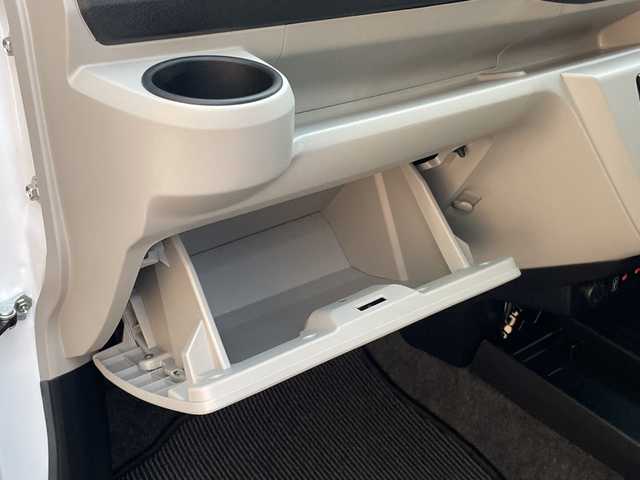 ダイハツ ミラ イース G SAⅢ 福岡県 2025(令7)年 0.2万km シャイニングホワイトパール 純正７インチナビ/　（AM/FM/USB/SD/CD/DVD/Bluetooth/フルセグ）/シートヒーター（D席＋N席）/純正ドライブレコーダー（前後）/プッシュスタート/横滑り防止装置/盗難防止装置/コーナーセンサー（前後）/オートライト/オートマチックハイビーム/衝突被害軽減システム/アイドリングストップ/純正マット