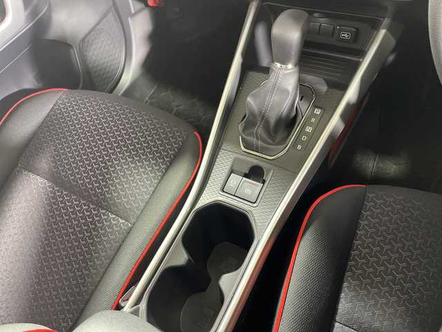 トヨタ ライズ G 神奈川県 2022(令4)年 0.8万km ナチュラルベージュマイカM 純正メモリナビ/Bluetooth・CD・DVD・フルセグTV/パノラミックビューモニター/ブラインドスポットモニター/スマートアシスト/充電用USBポート/スペアキー1本/前後ドライブレコーダー/ビルトインETC2.0/純正フロアマット/LEDヘッドライト/オートマチックハイビーム/純正16インチアルミホイール/コーナーセンサー/衝突回避支援ブレーキ機能/車線逸脱警報機能/ふらつき警報/ブレーキ制御付誤発進抑制機能/先行車発進お知らせ機能/標識認識機能/衝突警報機能/車線逸脱抑制制御機能/路側逸脱警報