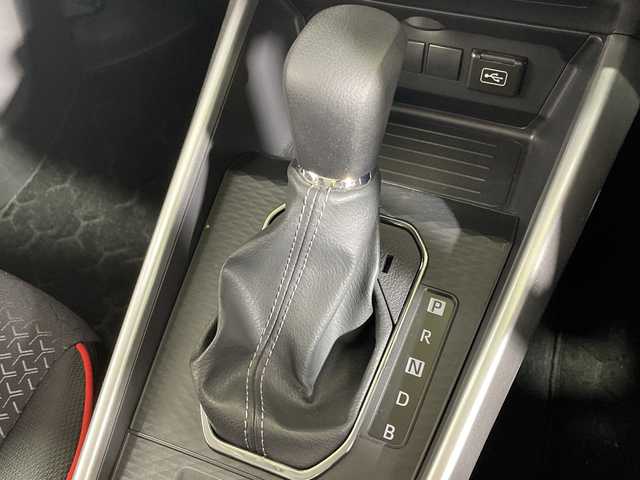 トヨタ ライズ G 神奈川県 2022(令4)年 0.8万km ナチュラルベージュマイカM 純正メモリナビ/Bluetooth・CD・DVD・フルセグTV/パノラミックビューモニター/ブラインドスポットモニター/スマートアシスト/充電用USBポート/スペアキー1本/前後ドライブレコーダー/ビルトインETC2.0/純正フロアマット/LEDヘッドライト/オートマチックハイビーム/純正16インチアルミホイール/コーナーセンサー/衝突回避支援ブレーキ機能/車線逸脱警報機能/ふらつき警報/ブレーキ制御付誤発進抑制機能/先行車発進お知らせ機能/標識認識機能/衝突警報機能/車線逸脱抑制制御機能/路側逸脱警報