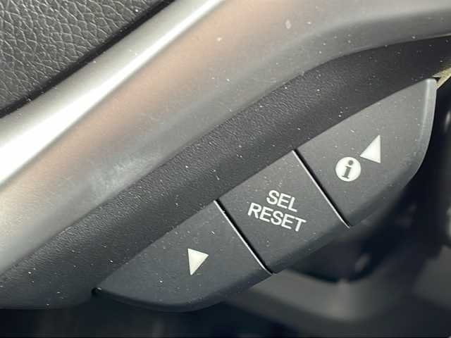 ホンダ フィット ハイブリット Fパッケージ 福島県 2016(平28)年 7.4万km クリスタルブラックパール 純正ナビ　バックＣ　ＢＴ　ワンセグＴＶ　ワイパーデザイアー　ＥＴＣ　ステリモ　ハロゲンヘッドライト　電格ミラー　スペアキー　前方ドラレコ　ＥＣＯＮ　純正ドアバイザー　純正ホイールキャップ　取扱説明書