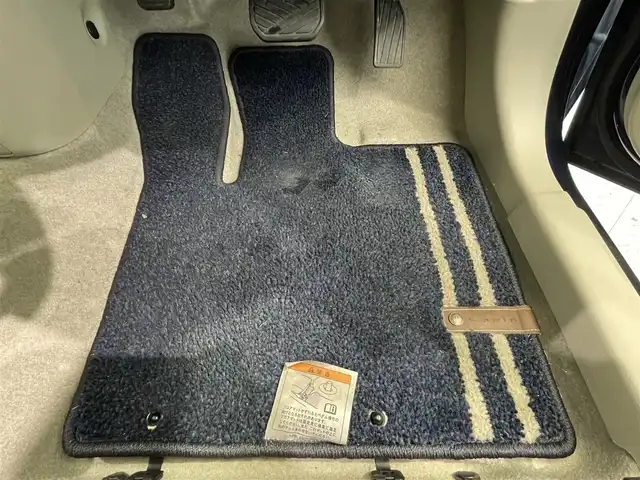 スズキ ラパン モード 鹿児島県 2021(令3)年 4.1万km ノクターンブルーパール/ホワイト 2トーンルーフ 禁煙車/純正SDナビ【CN-RZ765W】/　（Bluetooth.フルセグTV.CD.DVD）/スズキセーフティサポート/レーダーブレーキサポート/車線逸脱警報/前席シートヒーター/リアコーナーセンサー/専用フロアマット/専用メッキフロントグリル/メッキドアハンドル/インパネシフトガーニッシュ/専用ファブリックシート