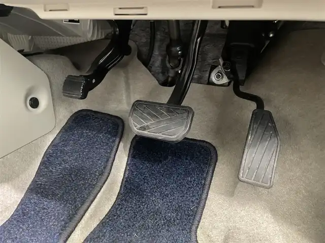 スズキ ラパン モード 鹿児島県 2021(令3)年 4.1万km ノクターンブルーパール/ホワイト 2トーンルーフ 禁煙車/純正SDナビ【CN-RZ765W】/　（Bluetooth.フルセグTV.CD.DVD）/スズキセーフティサポート/レーダーブレーキサポート/車線逸脱警報/前席シートヒーター/リアコーナーセンサー/専用フロアマット/専用メッキフロントグリル/メッキドアハンドル/インパネシフトガーニッシュ/専用ファブリックシート