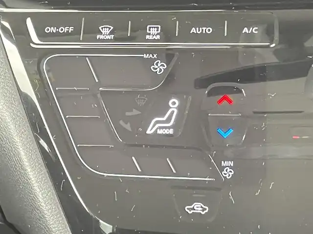 日産 ルークス HWS X プロパイロットED 千葉県 2022(令4)年 4万km ホワイトパール プロパイロット/ エマージェンシーブレーキ/ 車線逸脱警報/ 車線逸脱防止支援/ 先行車発進お知らせ/ 速度標識表示/ 道路標識表示/ ふらつき警報/ クリアランスソナー/純正後付メモリナビ/ FM/AM/CD/USB/SD/Bluetooth/ワンセグTV/アラウンドビューモニター/ETC/両側パワースライドドア/左ハンズフリーオートスライド/AUTOライト/LEDヘッドライト/LEDフォグランプ/フロアマット/電動パーキング/ブレーキホールド/純正15インチアルミホイール/スマートキー/プッシュスタート/取扱説明書