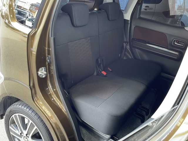 スズキ ワゴンＲ スティングレー HYBRID T 愛知県 2017(平29)年 8.9万km ブレイブカーキP (株)IDOMが運営する【じしゃロン名古屋鳴海店】の自社ローン専用車両になりますこちらは現金またはオートローンご利用時の価格です。自社ローンご希望の方は別途その旨お申付け下さい/全方位カメラ、バックカメラ/純正ナビ/衝突軽減システム/レーンキープアシスト/クルーズコントロール/スマートキー/フルセグテレビ/ETC/シートヒーター/オートライト/純正フロアマット/アイドリングストップ/パドルシフト