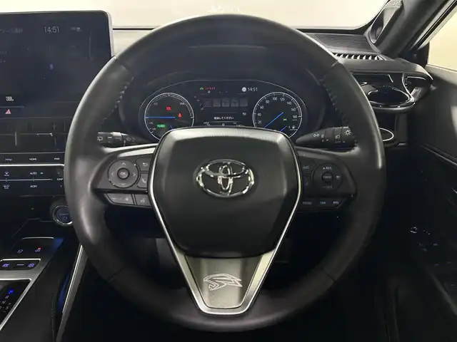 トヨタ ハリアー ハイブリッド Z レザーパッケージ 佐賀県 2022(令4)年 0.6万km ホワイトパールクリスタルシャイン 純正メモリナビ/フルセグTV/Bluetooth/JBLサウンドシステム/ETC2.0/調光パノラマルーフ/デジタルインナーミラー/アラウンドビューモニター/レーダークルーズコントロール/運転席・助手席パワーシート/運転席・助手席シートベンチレーション/モデリスタエアロ（フロント・リア・サイド）/純正LEDヘッドライト/純正フロアマット/社外20インチアルミホイール（モデリスタ）/コーナーセンサー/衝突被害軽減システム