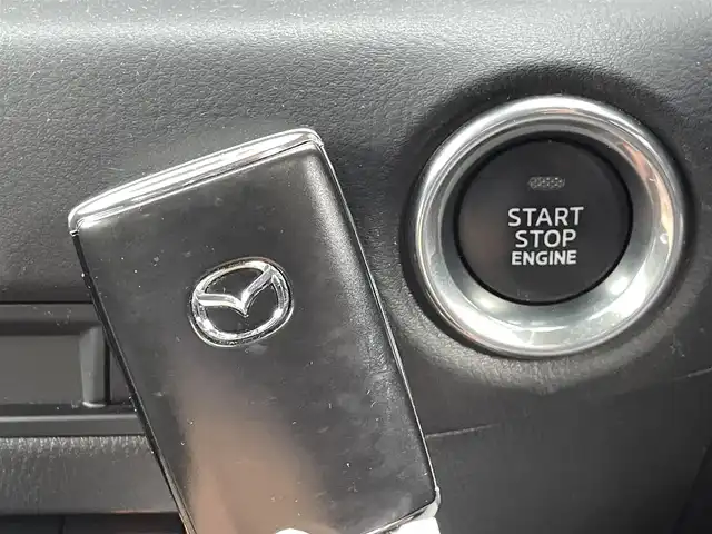 マツダ ＣＸ－５ XD プロアクティブ 愛媛県 2020(令2)年 6.6万km スノーフレイクホワイトパールマイカ ３６０度カメラ　アップルカープレイ対応純正ナビ　ＤＶＤプレーヤー　フルセグＴＶ　追従クルーズ　パワーバックドア　　前後パーキングセンサー　ブラインドスポットモニタ　シートヒーター　パワーシート　禁煙車　HUD SBS SCBS ステアリングヒーター　ETC2.0 レーダー探知機